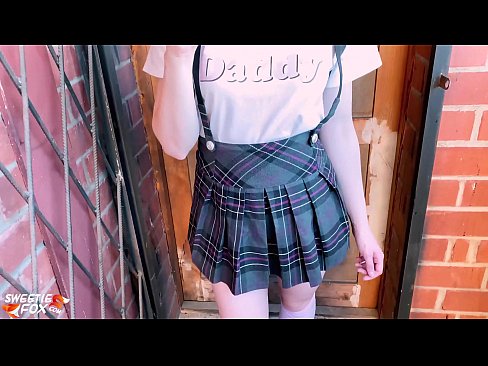 ❤️ Schoolgirl sûget har lul djip en neukt ynstee fan klassen. ️❌ Kwaliteitsporno op fy.nullscripts.top