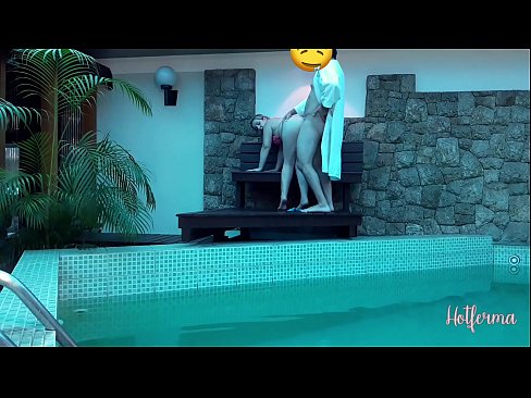 ❤️ Baas noeget faam nei it swimbad, mar koe net wjerstean in hot ️❌ Kwaliteitsporno op fy.nullscripts.top